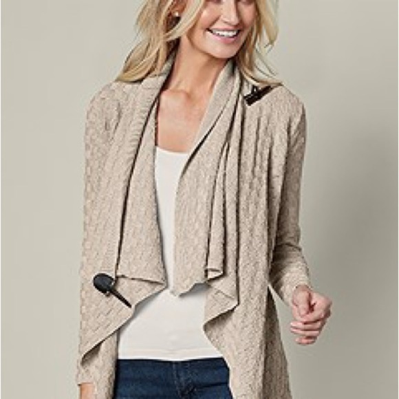 Venus Beige Tan Basket Weave Wrap Sweater with Toggle Closure 
NWT 
Size Small - Picture 13 of 16